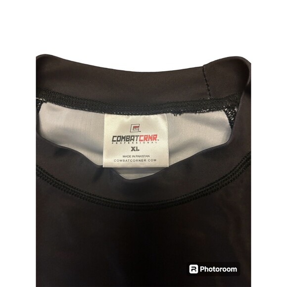 Combat CRNR Top Level MMA Training Rash Guard / Compression Shirt Long Sleeve XL - Picture 3 of 4